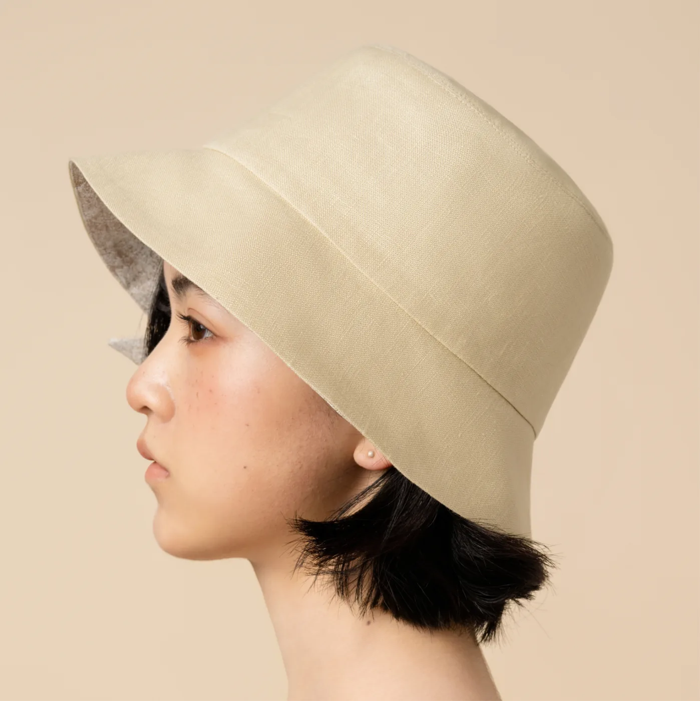 AB Side — Coarse Linen Soufflé