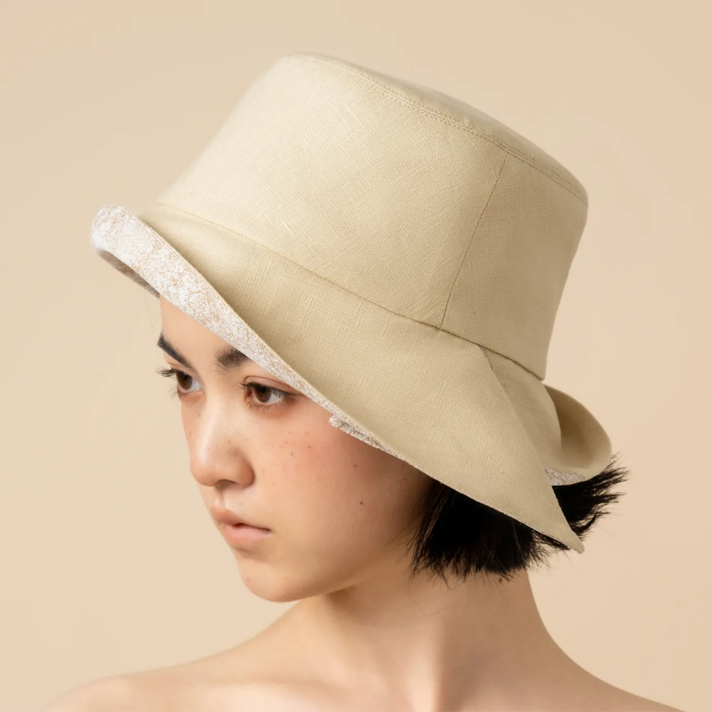 AB Side — Coarse Linen Soufflé