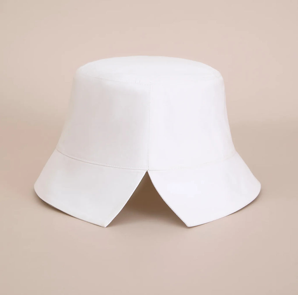 Echo — Sheer White