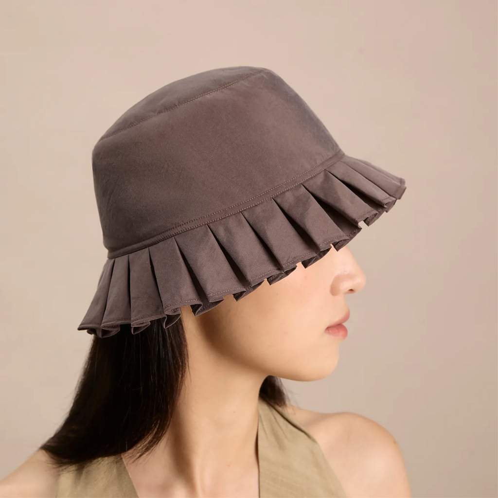 Boundaryless — Satin Brown