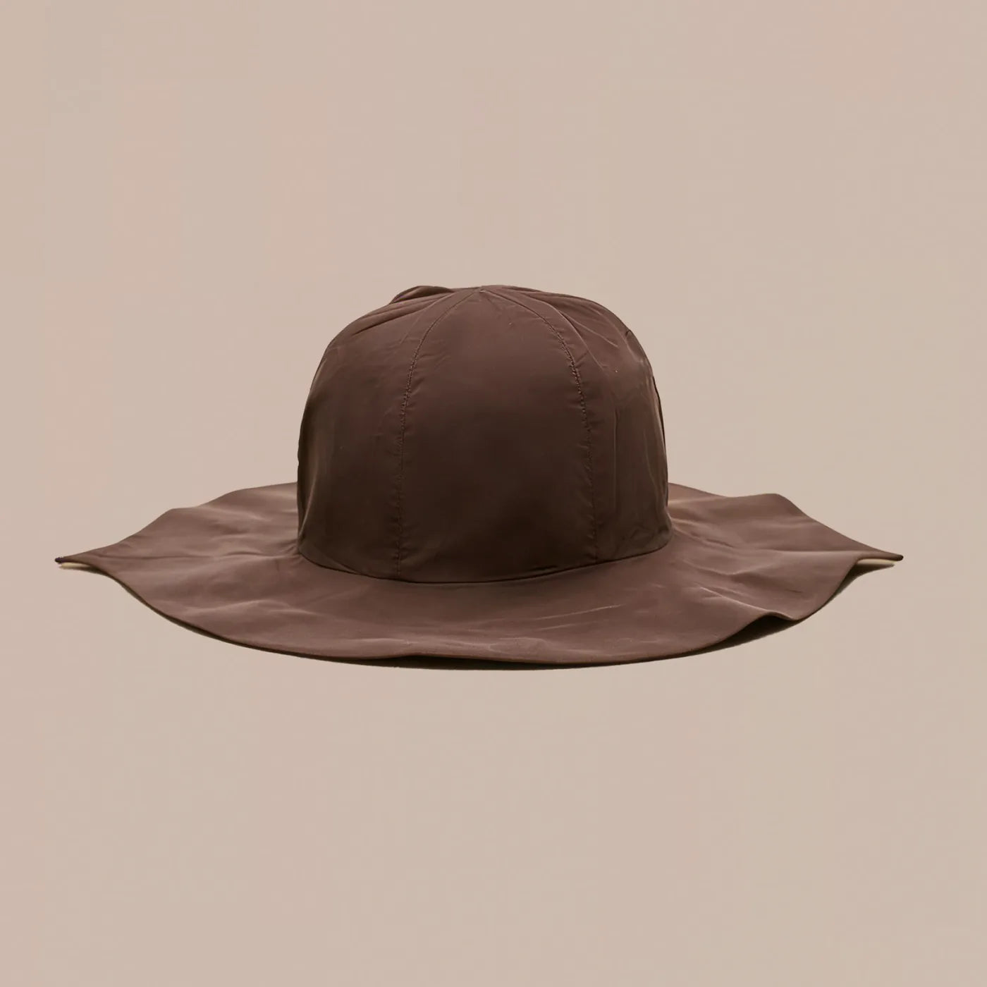 The Curve Paradox — Satin Brown